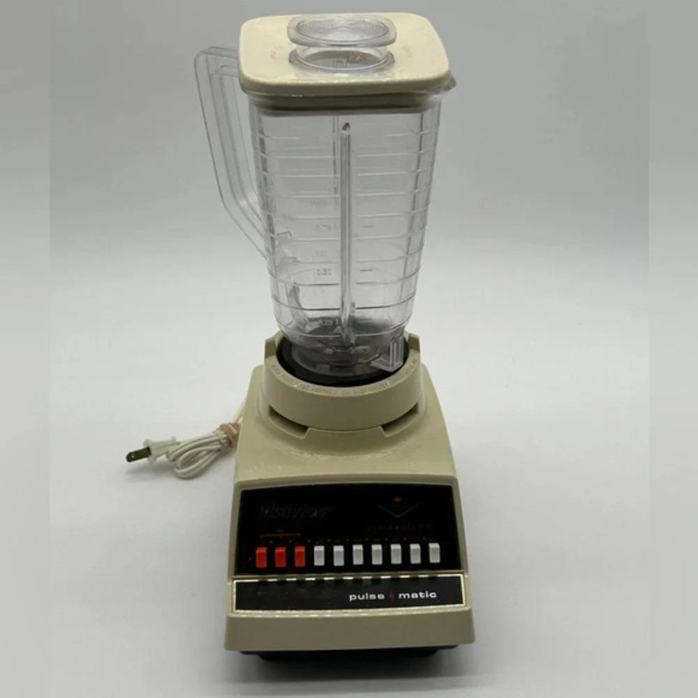 Vintage Osterizer Imperial Pulse Matic 10 Speed Blender Almond 5 Cup Plastic Jar